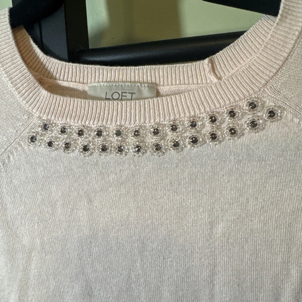 Ann Taylor Loft Sweater Beaded Neckline Pink Women's Size XS - Picture 3 of 7